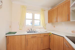 KITCHEN- click for photo gallery